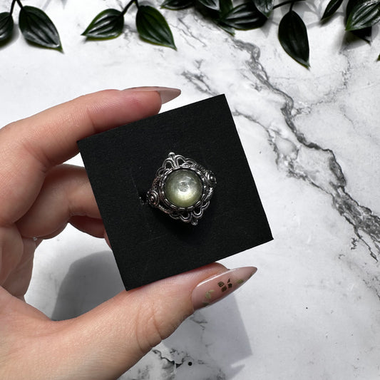 Anello Vintage in Mica Verde (Regolabile)