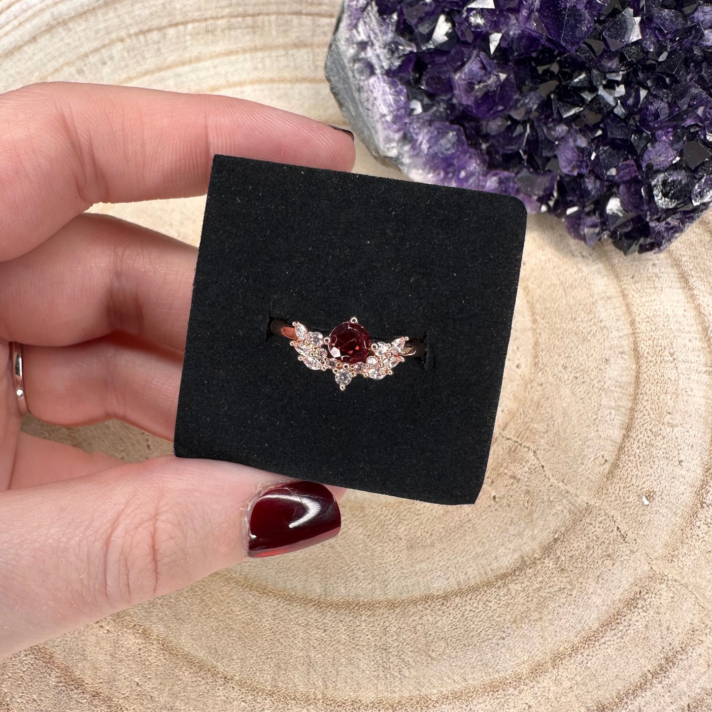 Anello Oro Rosa in Granato